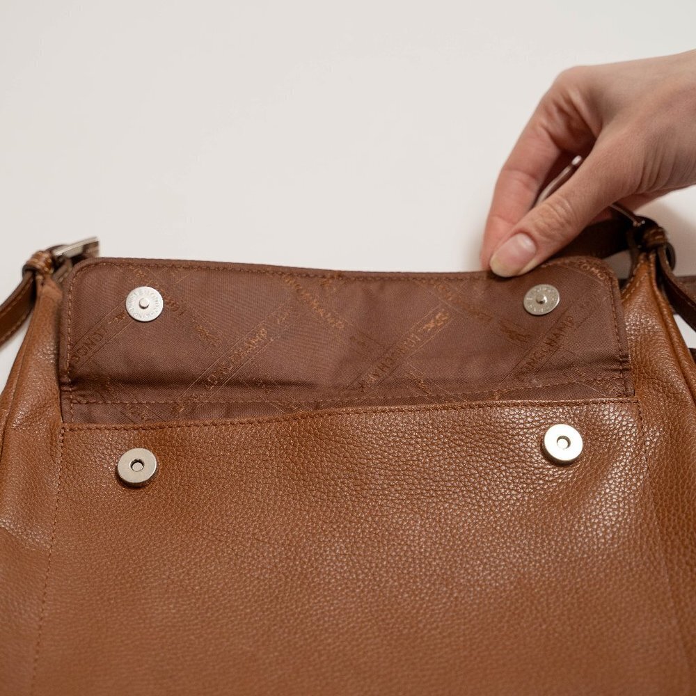 ~ FIRM PRICE ~ 
VINTAGE LONGCHAMP Camel Colored Leather Crossbody - Picture 12 of 16